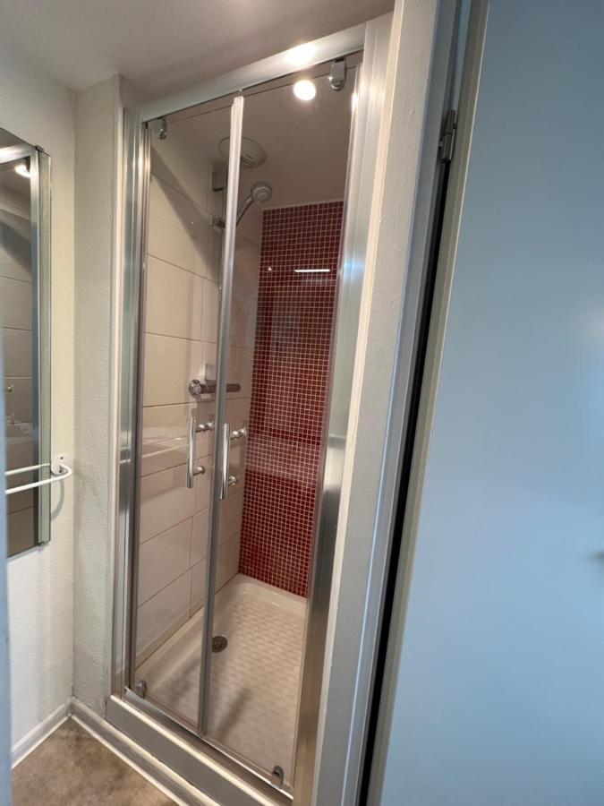 Contact Hotel Fontenay Le Comte Εξωτερικό φωτογραφία